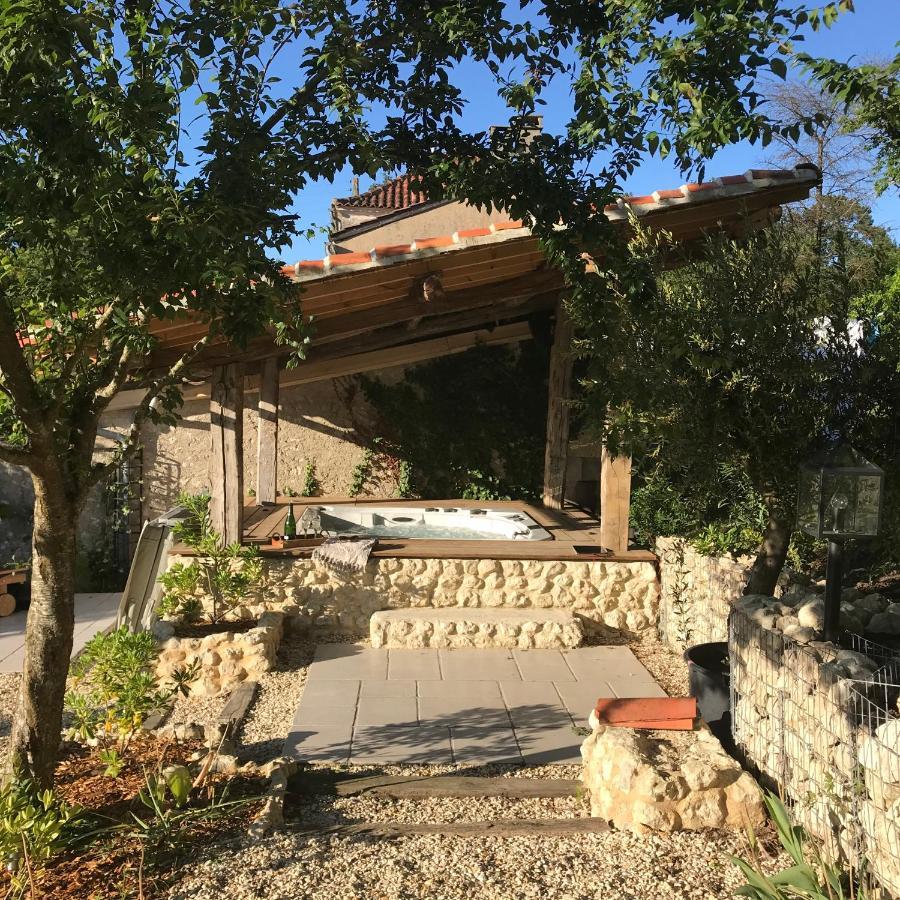 Les Ombrieres Bed & Breakfast Porcheresse Ngoại thất bức ảnh